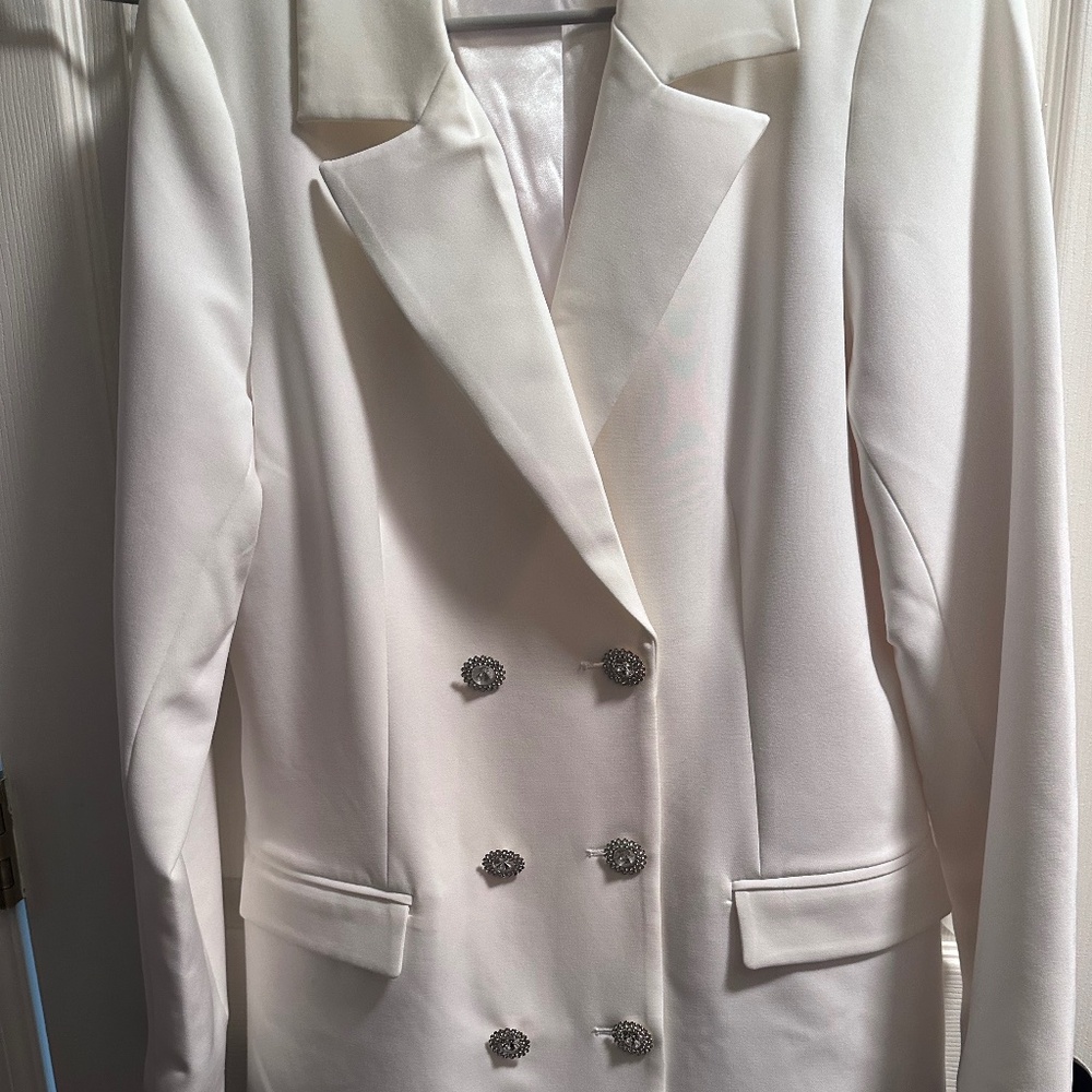 Show me your Mumu white blazer dress